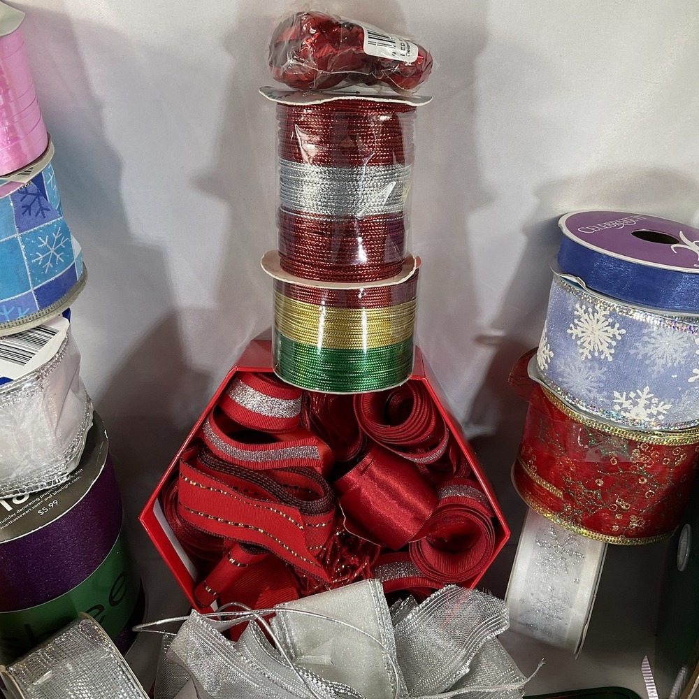 Large Ribbon Lot. Christmas Ribbon, Balloon Ribbon, Textured Ribbon All Colors - Picture 5 of 8